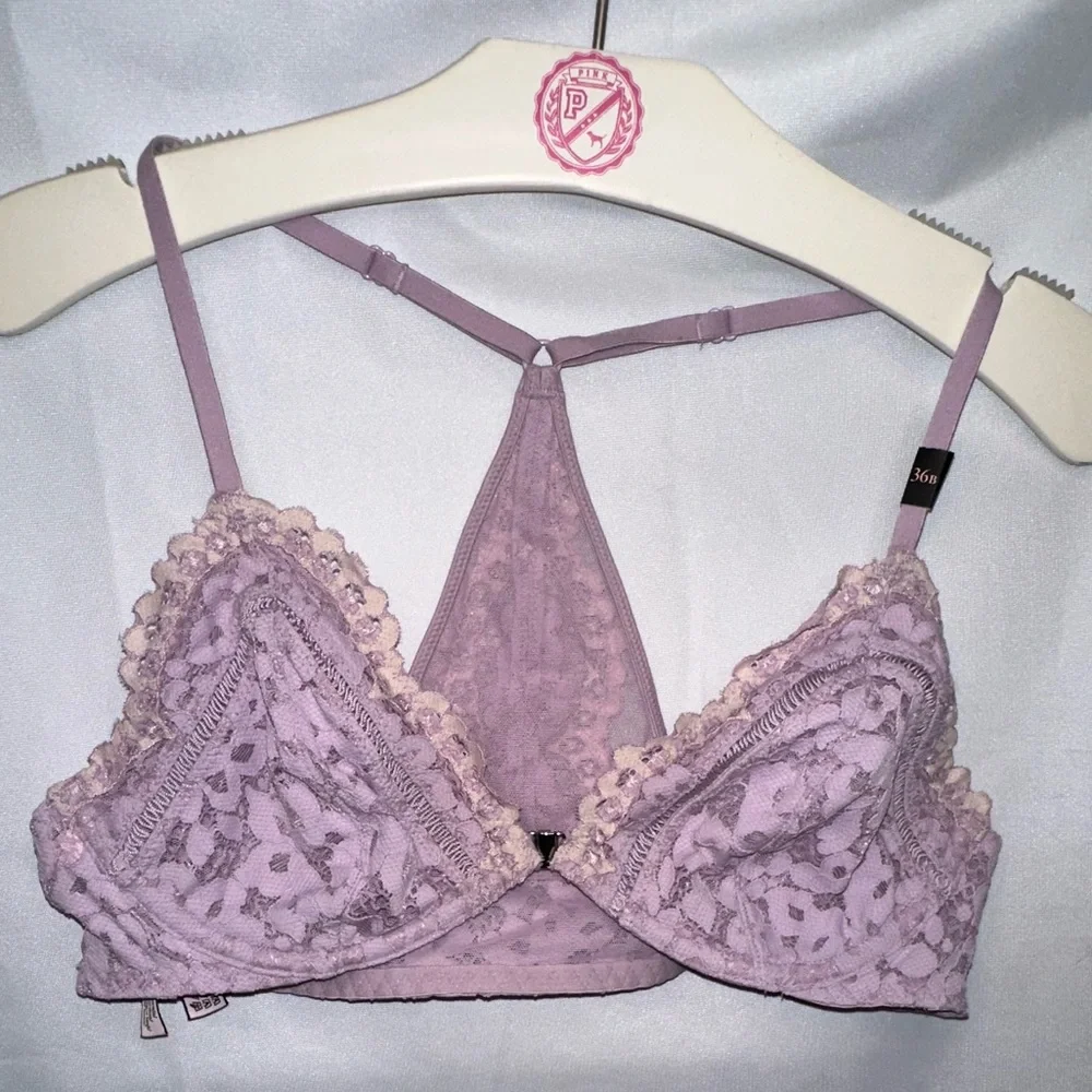 Victorias secret- 4 count bundle- front close lightly lined bras - Picture 2 of 8